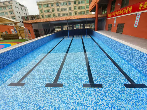 秦淮学校钢结构拼装游泳池防水胶膜泳池项目